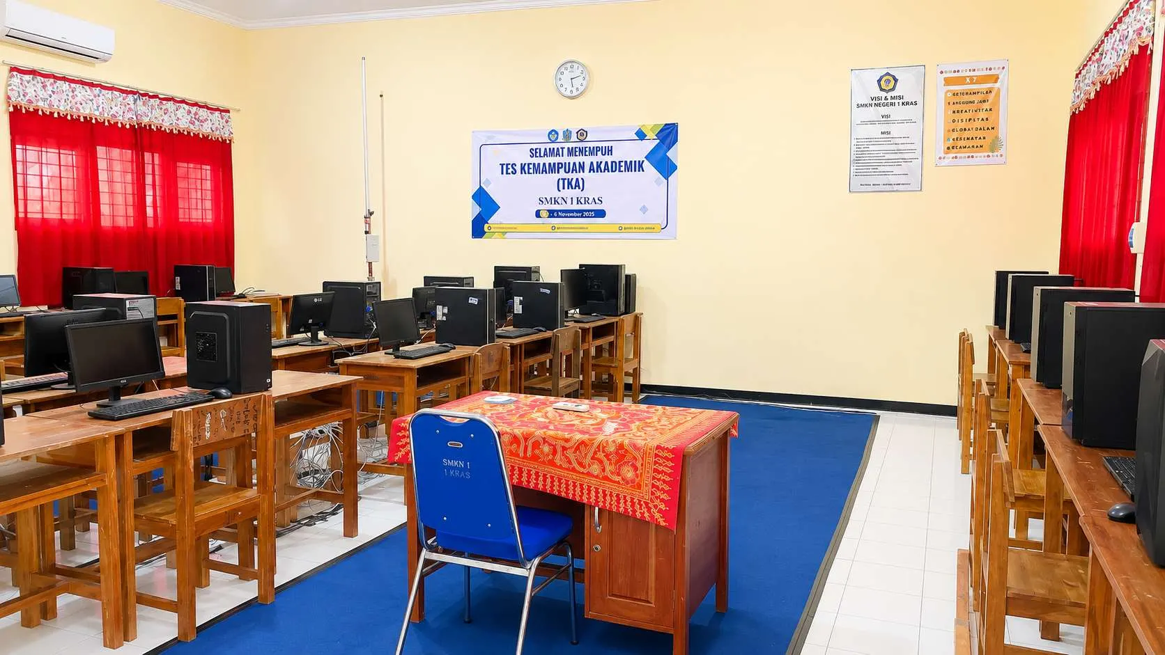 LAB Komputer TKJ