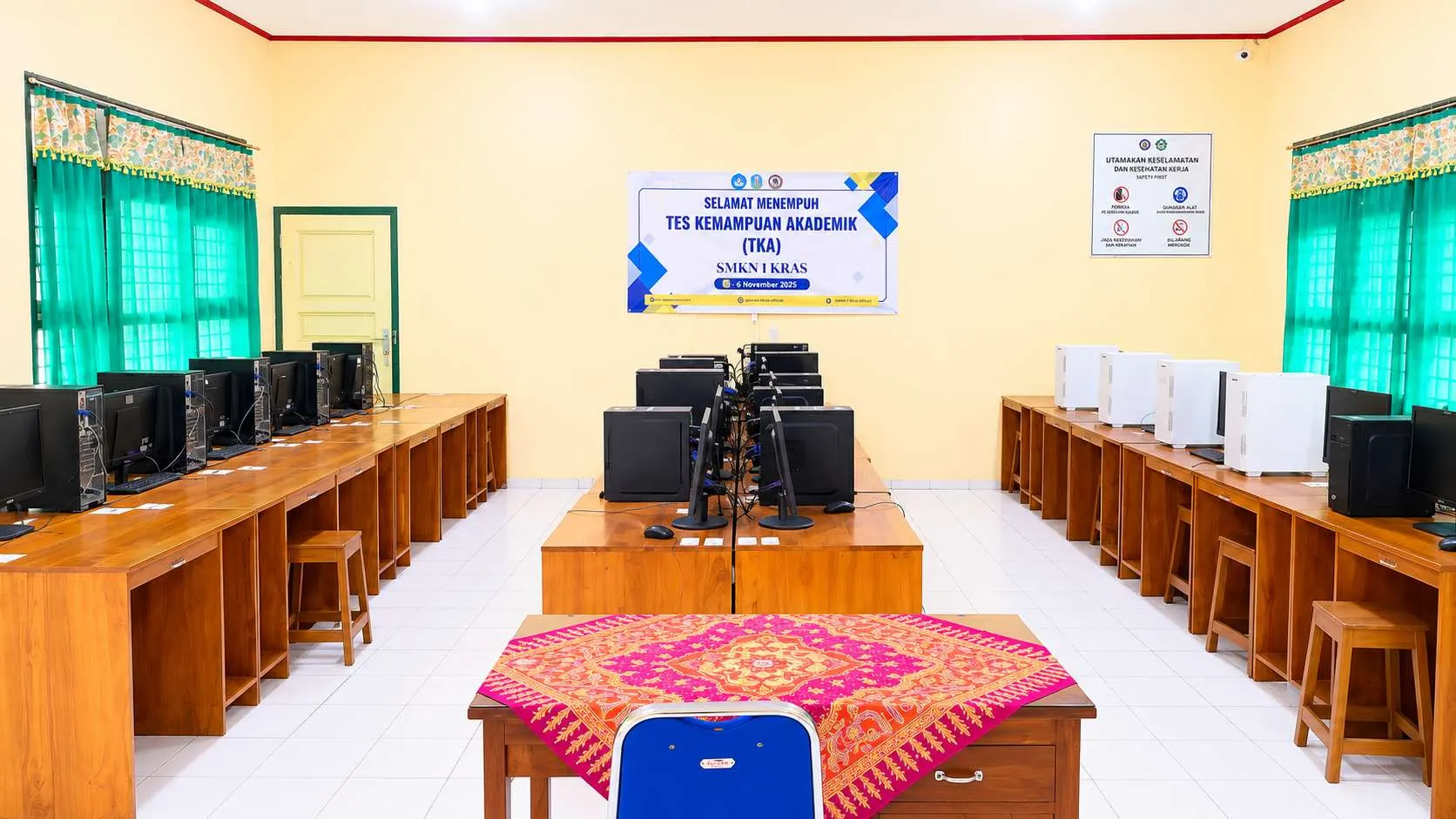 LAB Komputer TKJ