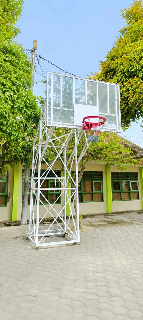 Tempat Olah Raga & Upacara