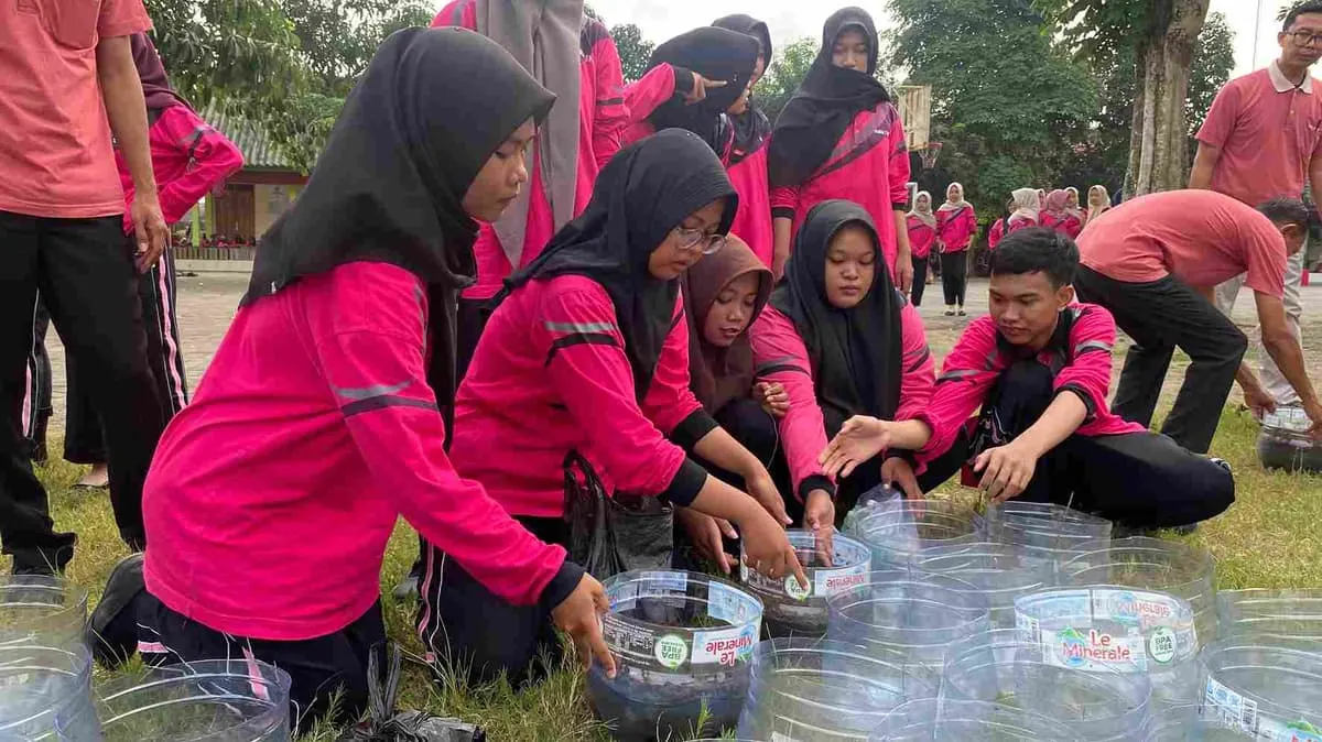 Pemanfaatan Barang Bekas