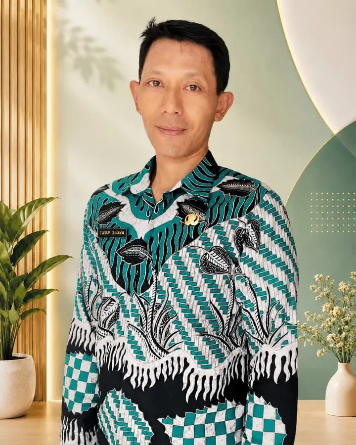 SANDY RIAWAN, M.Pd