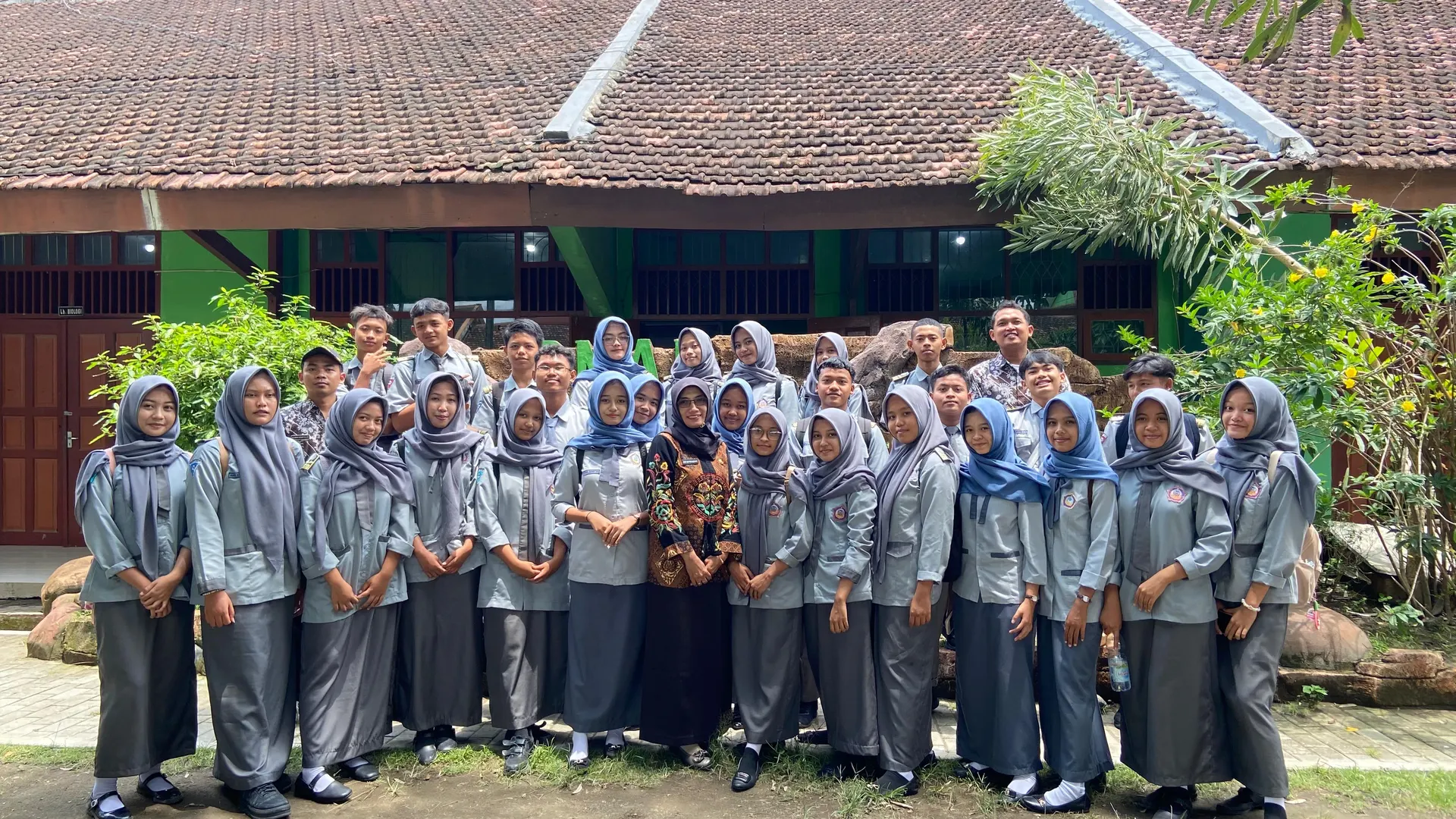 PENYULUHAN HUKUM JAKSA MASUK SEKOLAH 2025