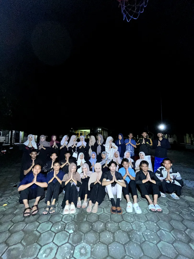 KEGIATAN BERSAMA BUKA BERSAMA PMR WIRA SMKN 1 KRAS TAHUN 2026